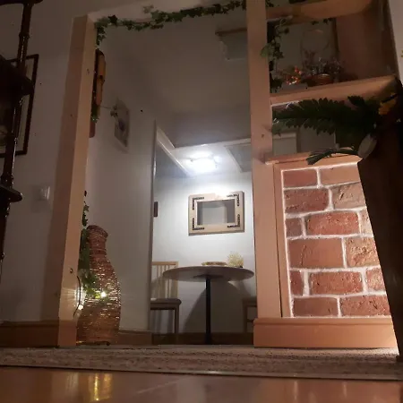 Woody Apartment *